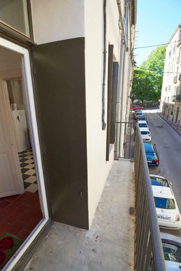 Appartement Calme En Plein Centre Ville Сет Экстерьер фото